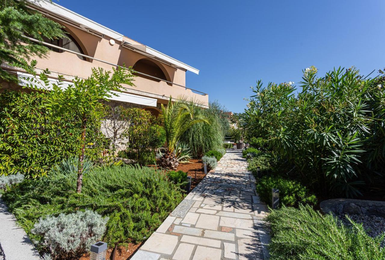 Apartments House Barbara 2 Kornić 외부 사진