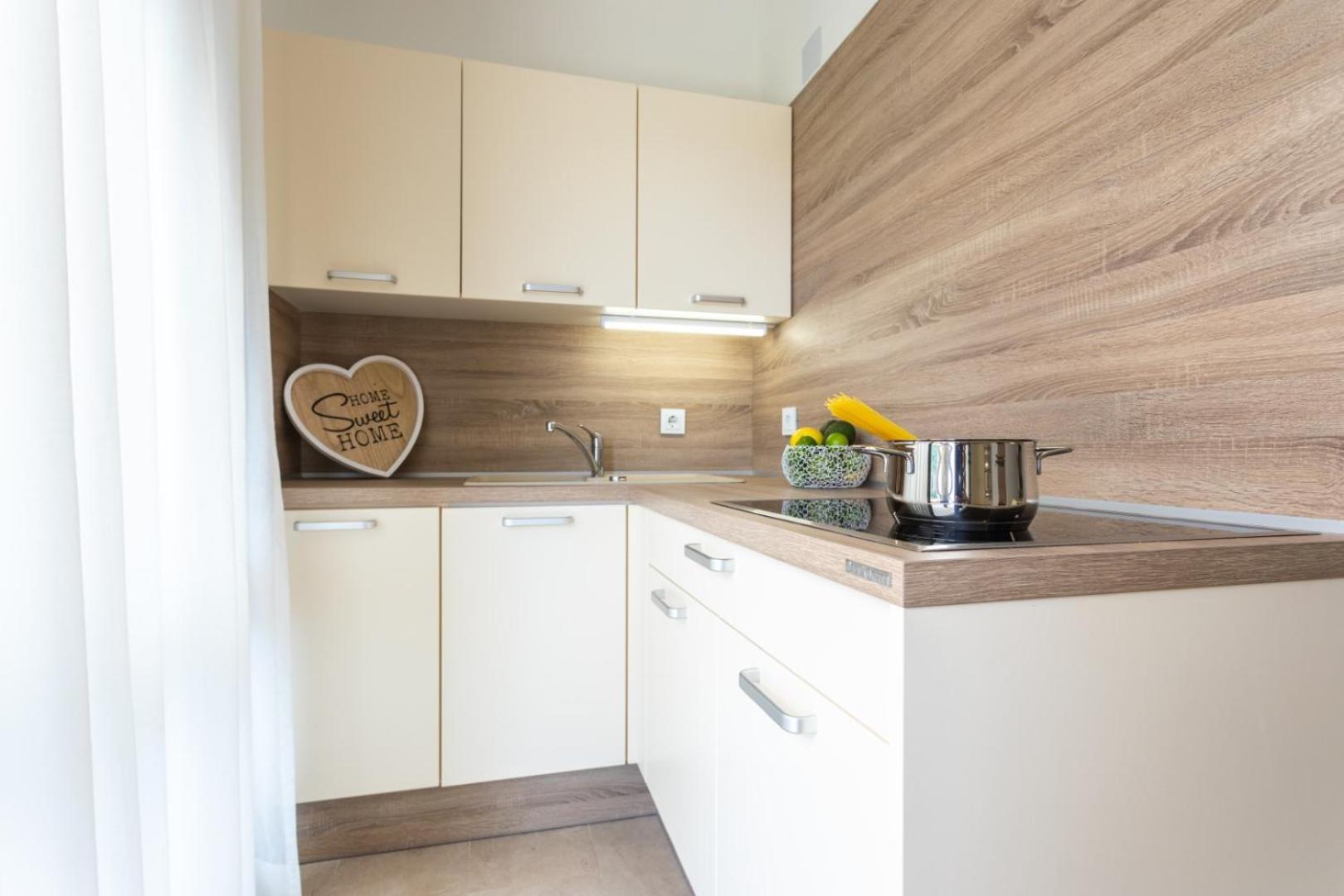 Apartments House Barbara 2 Kornić 외부 사진